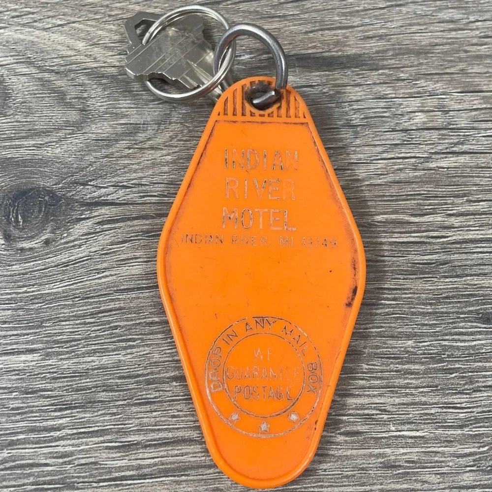 Vintage Motel Key Fob‎ Chains Indian River Michigan Retro 70s 80s 90s Up North